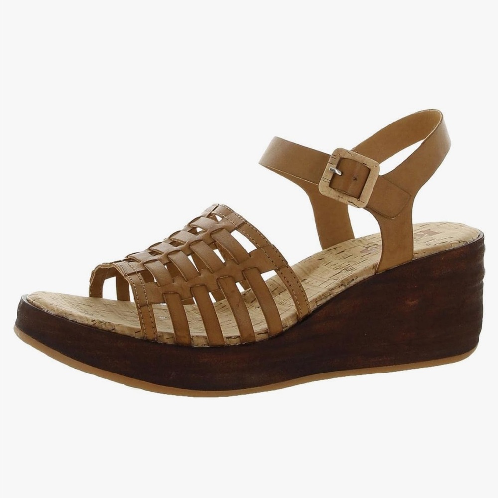 New nwt Korks by Kork-Ease Marley Tan Platform Sandals Women's Size 11